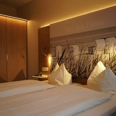 Hotel Auf Der Duene 3*